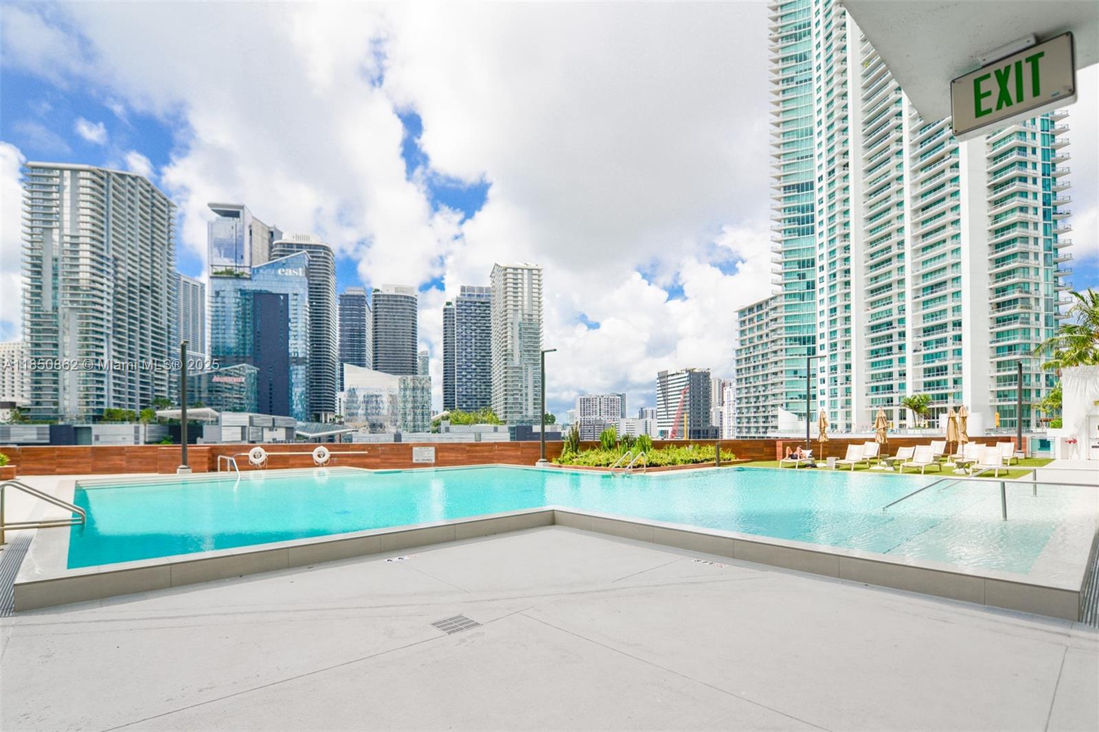350 S Miami Ave #1911, Miami FL 33130