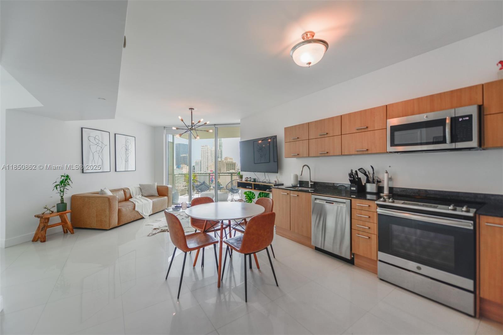 350 S Miami Ave #1911, Miami FL 33130