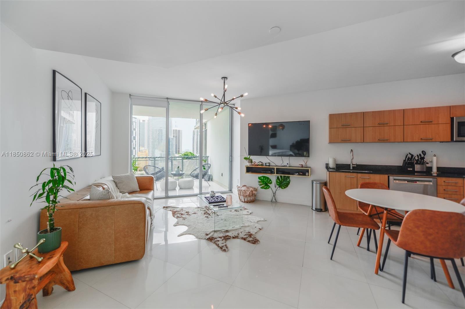 350 S Miami Ave #1911, Miami FL 33130