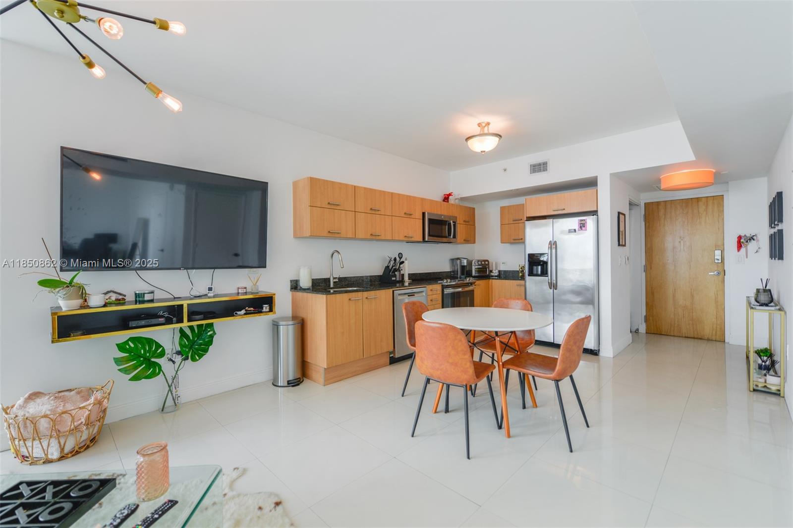 350 S Miami Ave #1911, Miami FL 33130