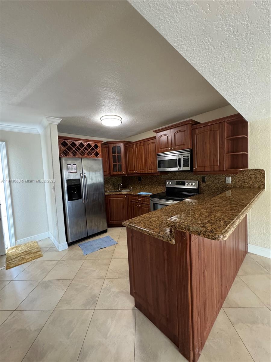 Property photo # 0