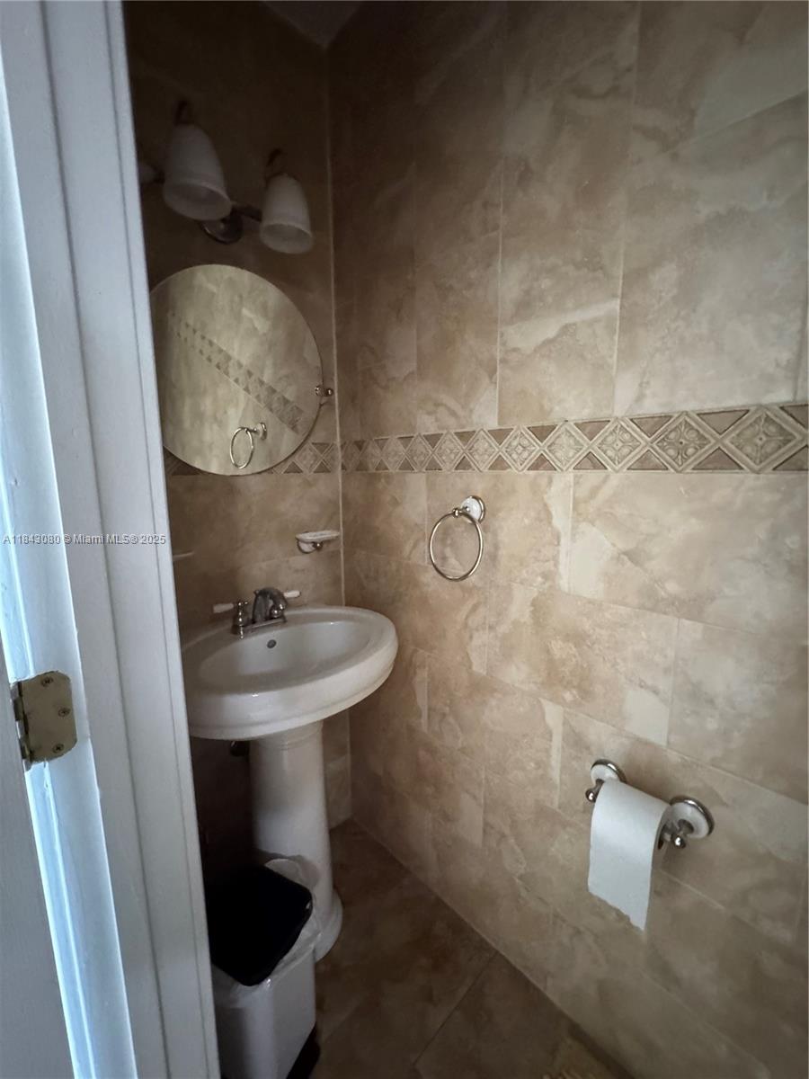 Property photo # 8