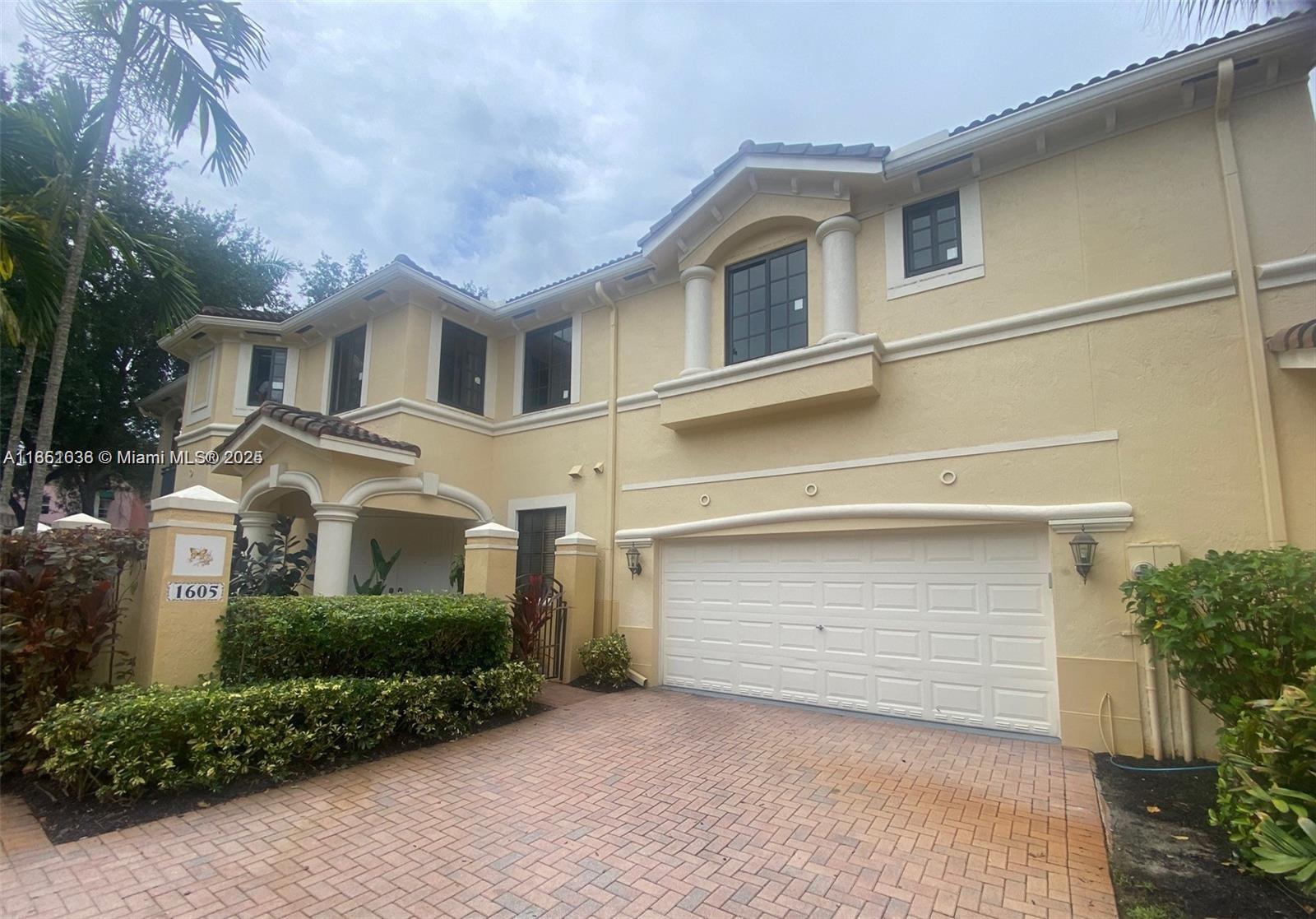 Property photo # 0