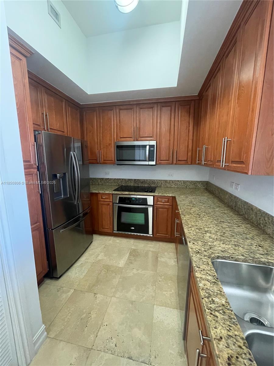 Property photo # 9
