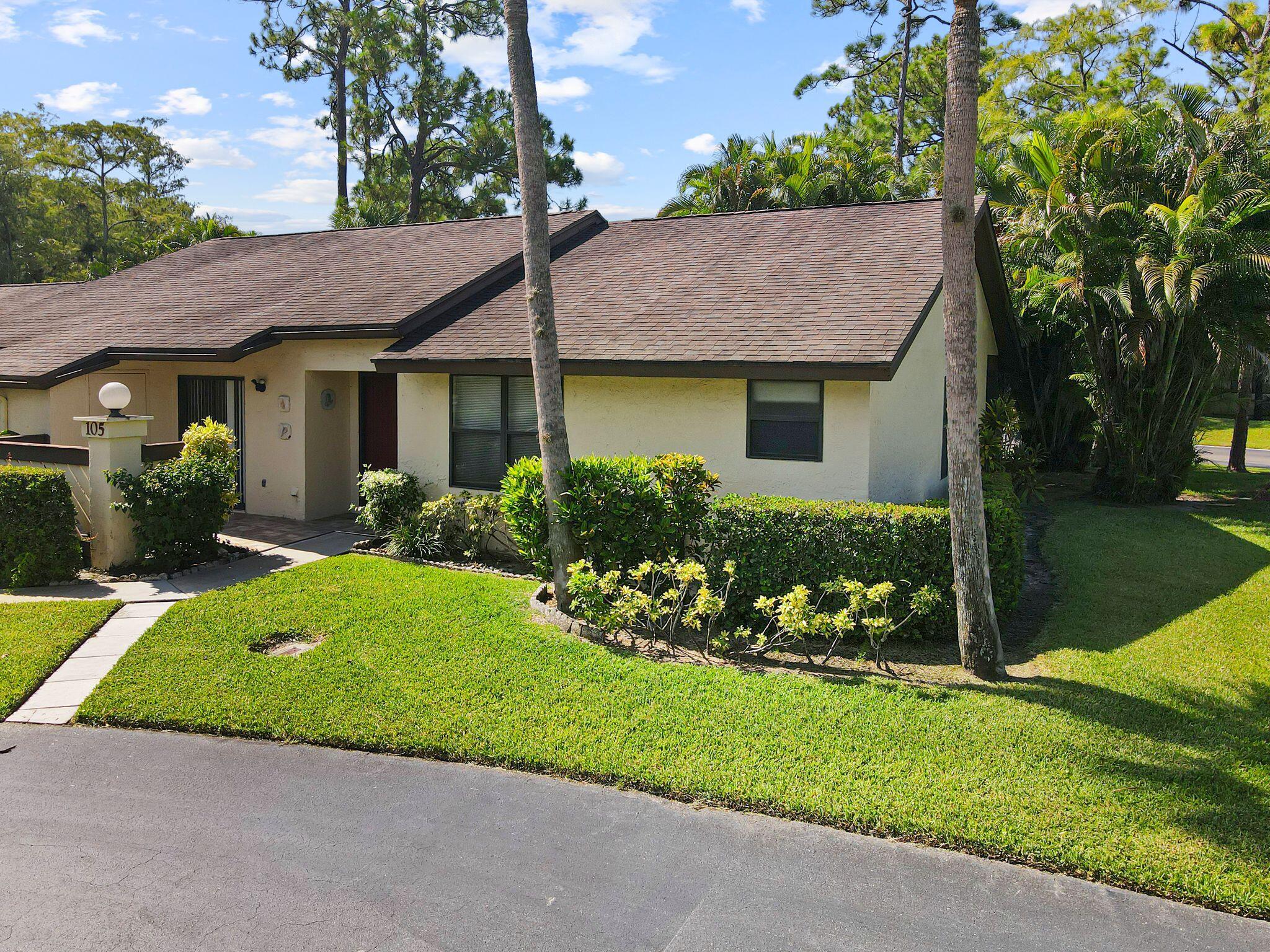 Homes for sale in Royal Palm Beach, FL | 105 Rose Bay Court, Royal Palm Beach, FL 33411 | MLS# R11112279