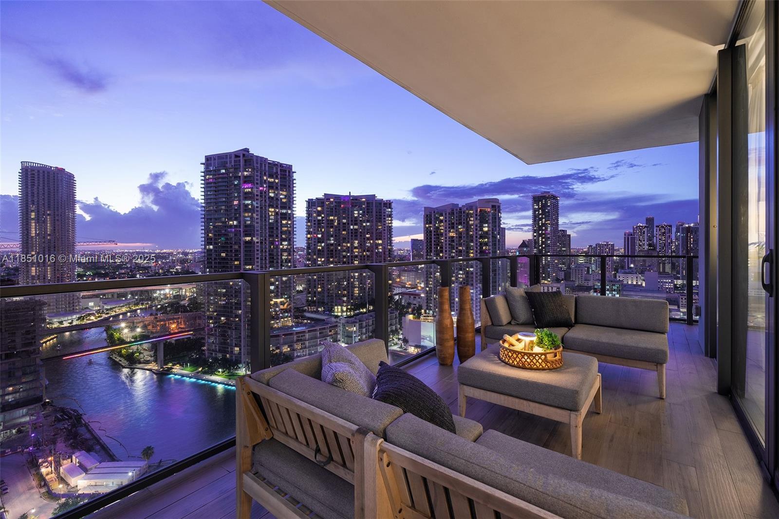 Condo for Rent in Miami, FL