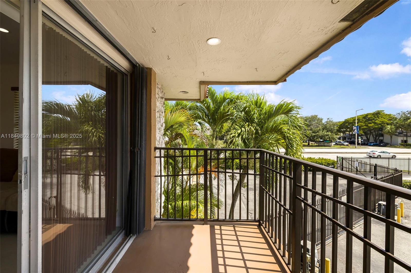 Property photo # 9