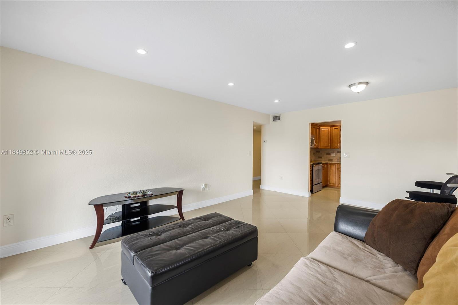 Property photo # 2