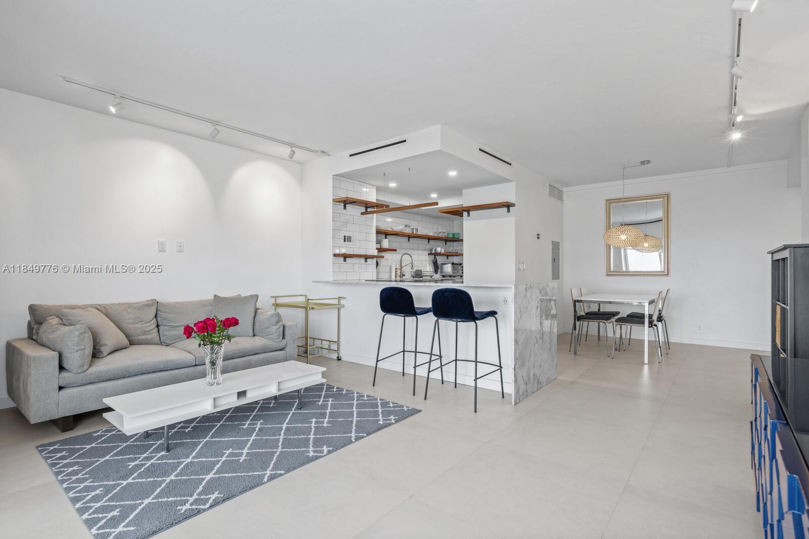 Property photo # 2