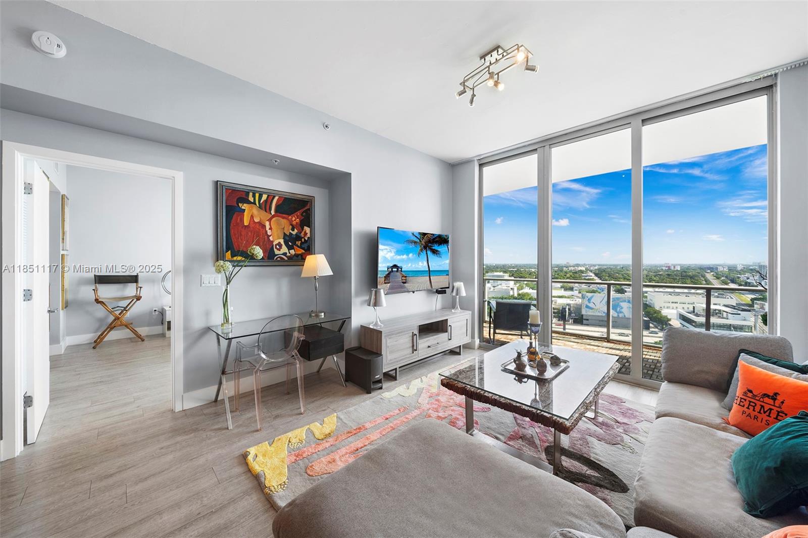Property photo # 0