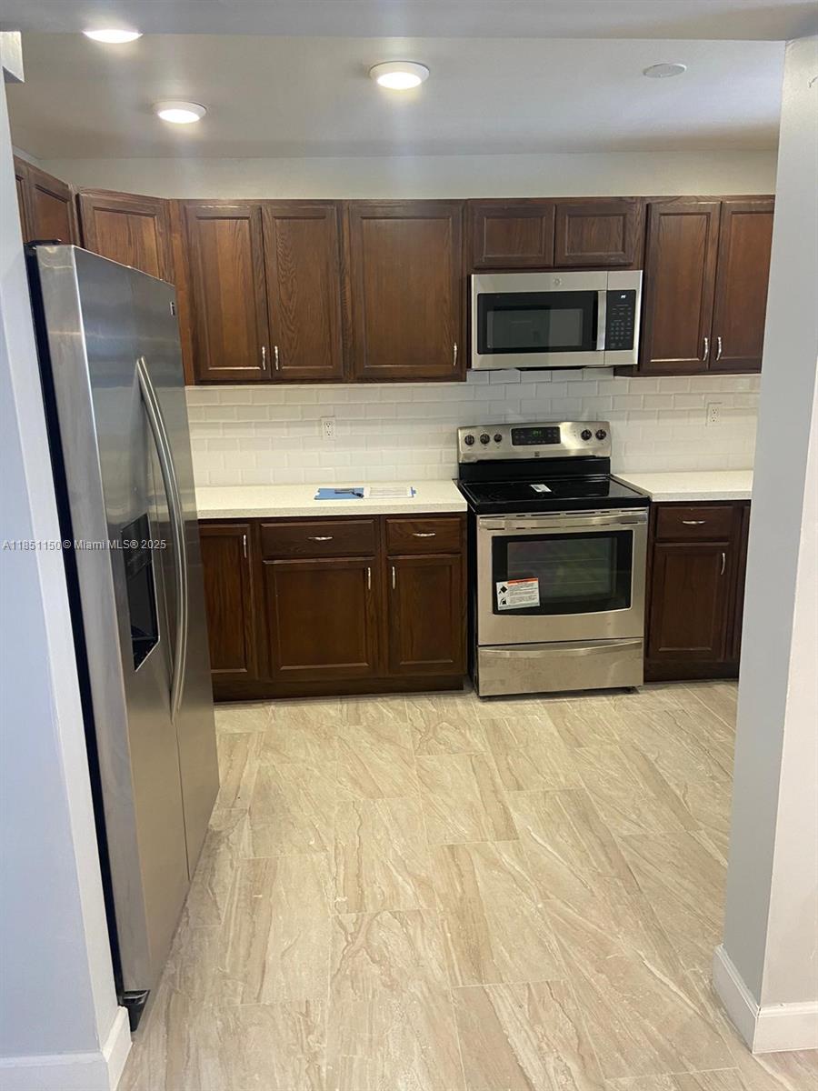 Property photo # 3