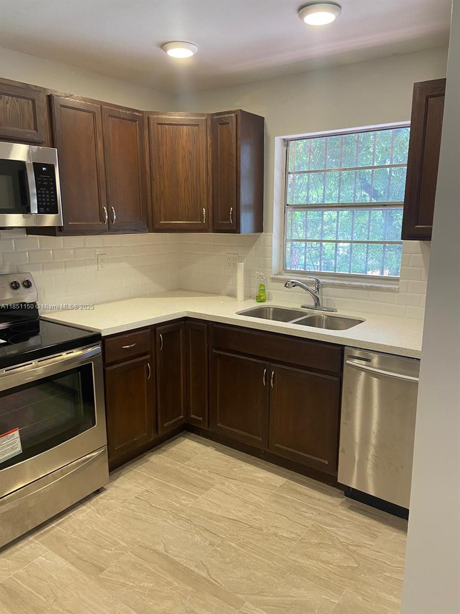 Property photo # 8