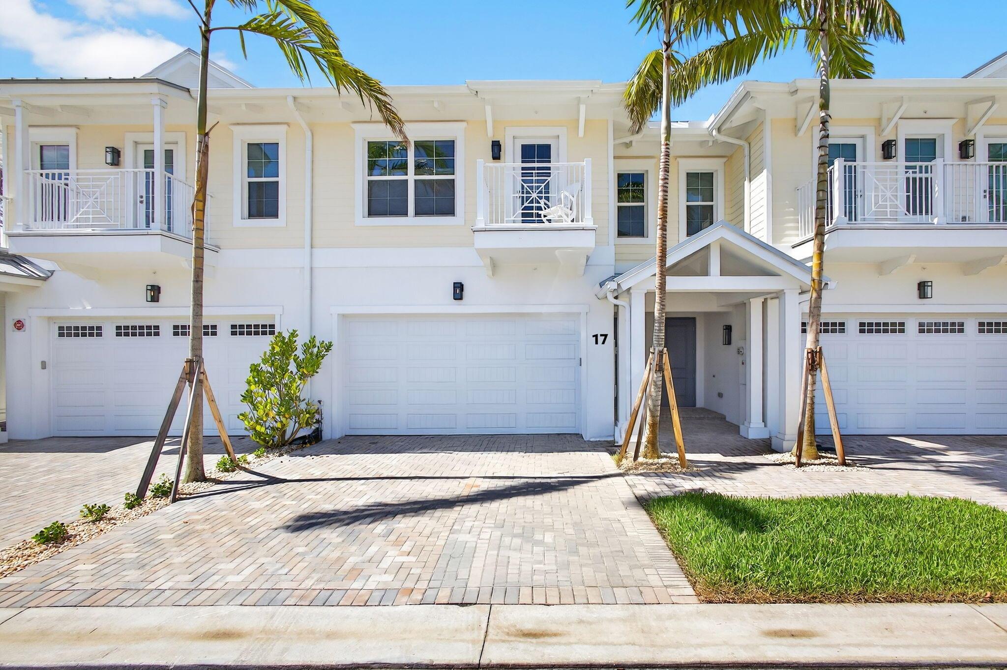 Image to showcase the property located at 135 Water Pointe Place 24