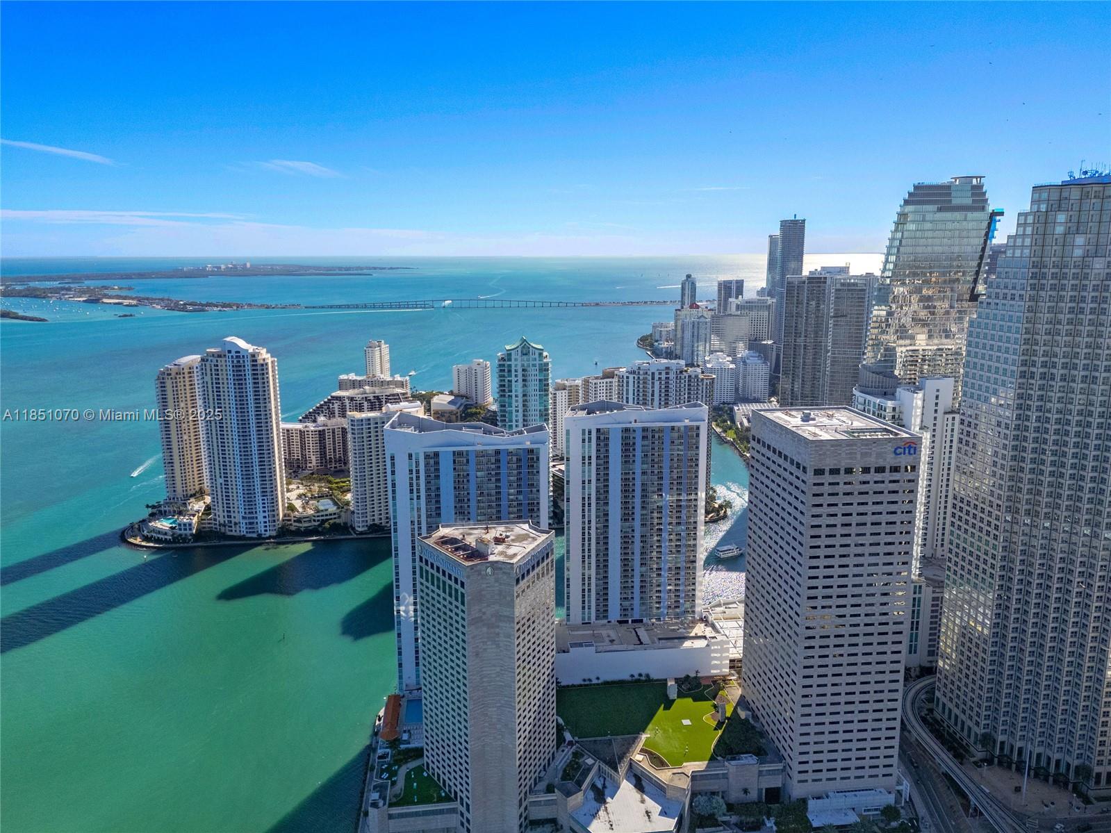 325 S Biscayne Blvd #4217, Miami FL 33131