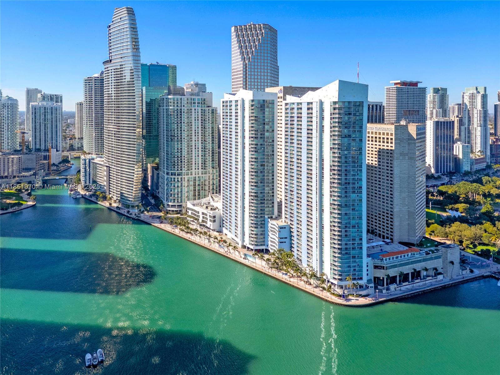 325 S Biscayne Blvd #4217, Miami FL 33131