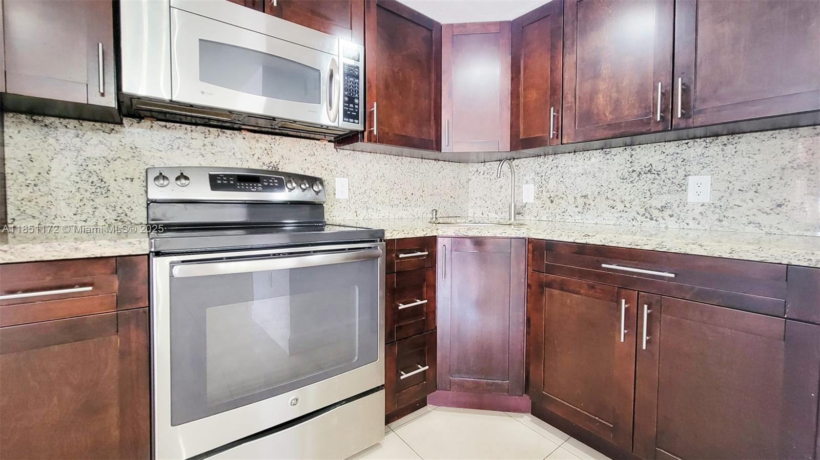 Property photo # 8