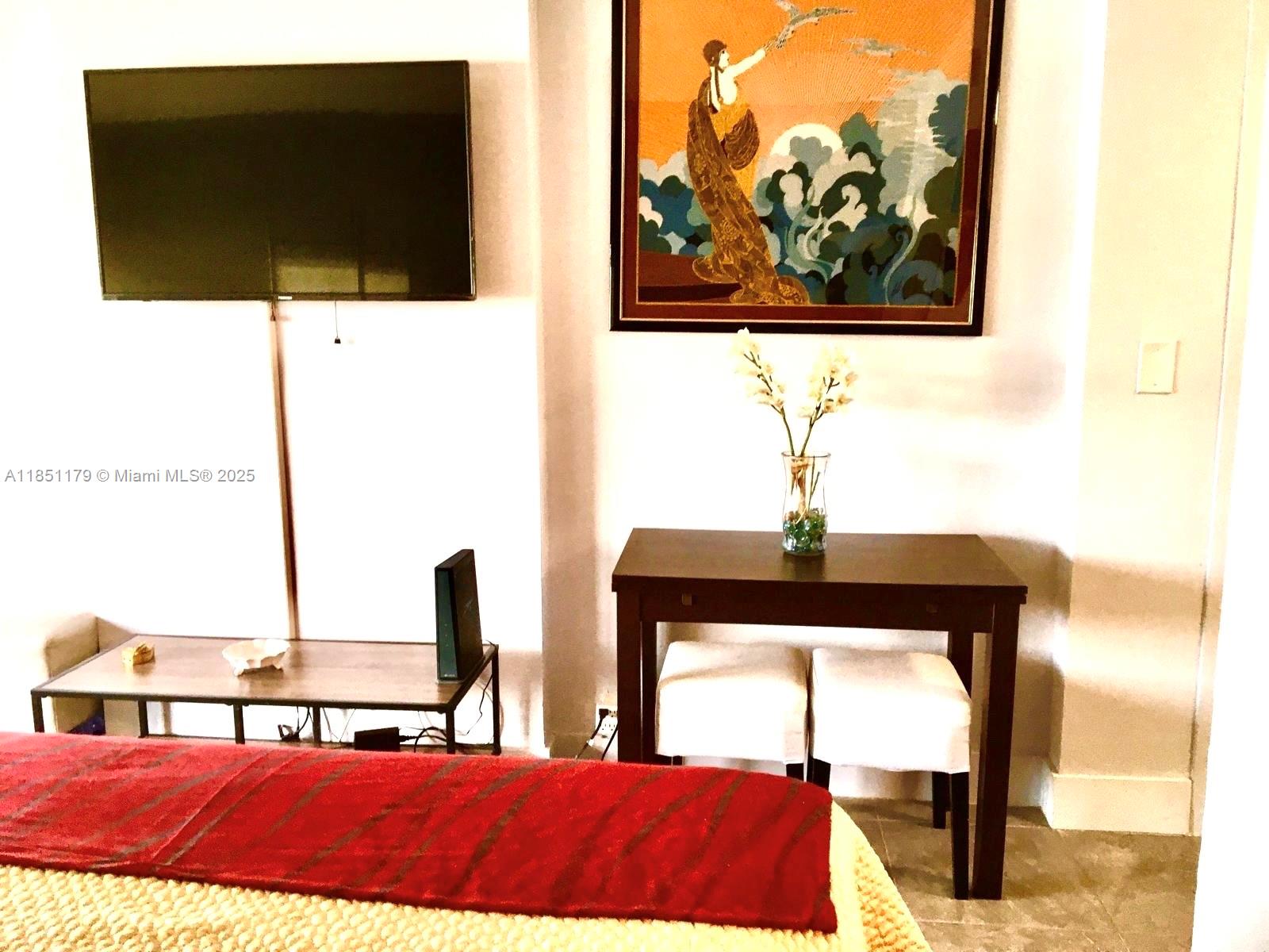 Property photo # 6