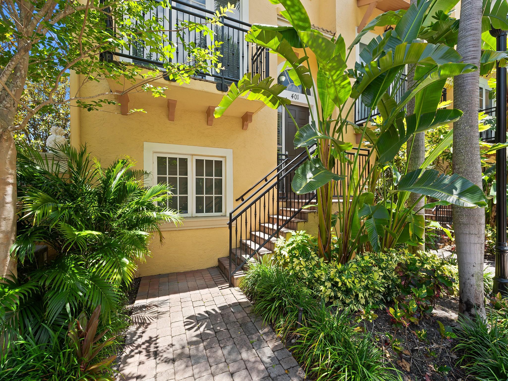 Welcome home to Villa Tuscany, located in the heart of Fort Lauderdale's emerging downtown. With proximity to major airports, cruise ports, retail, shopping, and the famous Las Olas Blvd retail corridor. A secluded townhome community offering privacy, spacious floor-plans, garage parking, and a community pool. The 2nd floor level offers tall ceilings, spacious living space, and open kitchen concept. The 3rd level features the remaining bedrooms and bathrooms. Full cosmetic renovation, floors, kitchen cabinets, new kitchen appliances, new vanities, new AC unit, electrical upgrades. All bedrooms provide home owner's with gracious dimensions allowing for large furniture pieces. Impact windows, professionally managed association, great location, book your next showing!