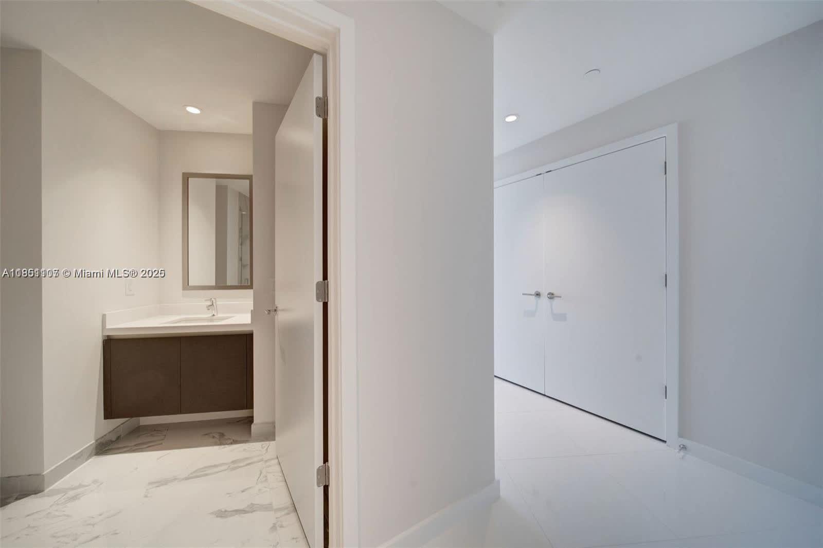 851 NE 1st Ave #3612, Miami FL 33132