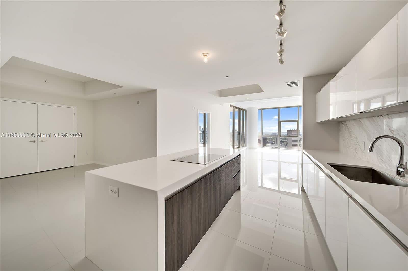 851 NE 1st Ave #3612, Miami FL 33132