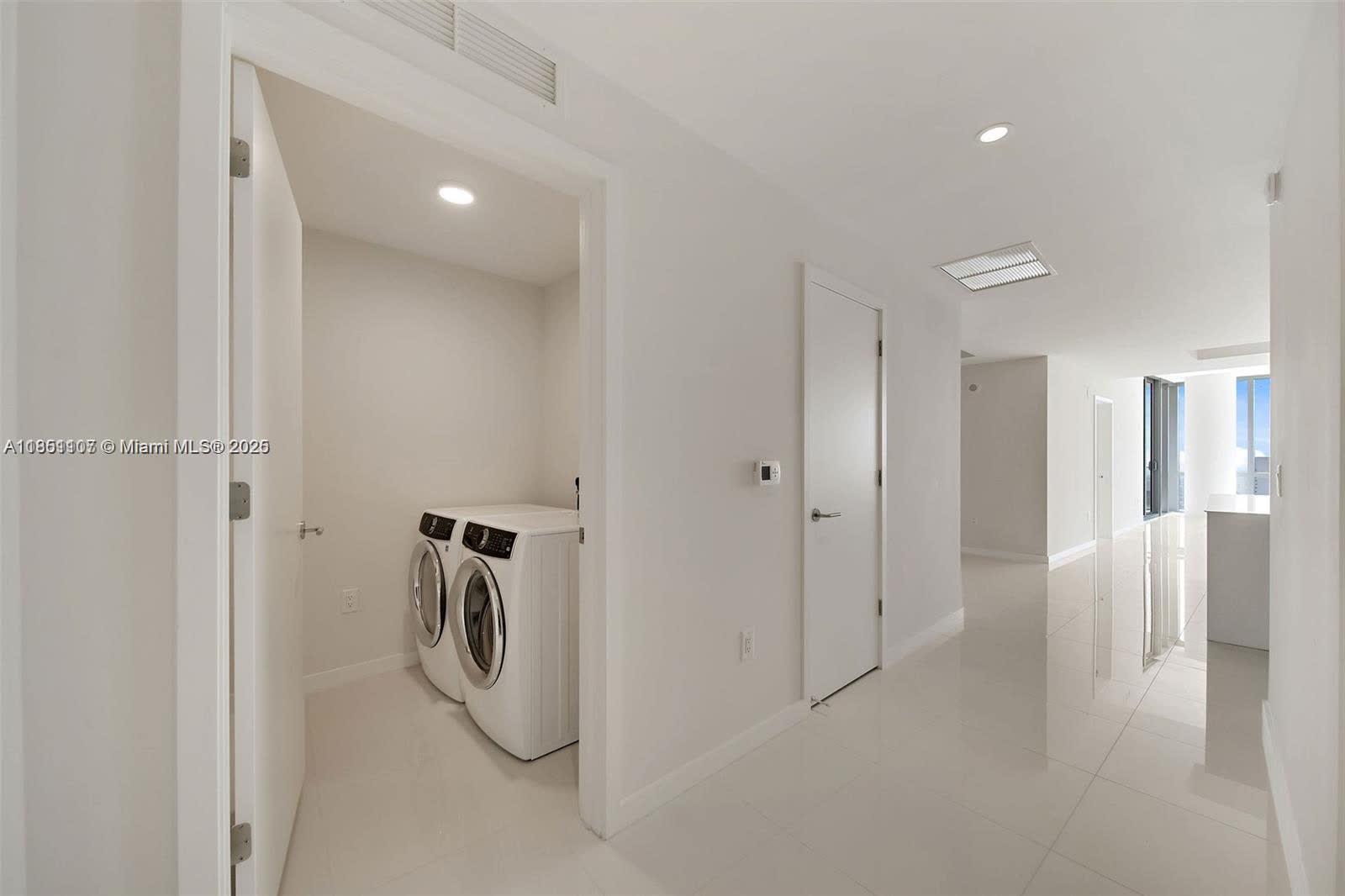 851 NE 1st Ave #3612, Miami FL 33132