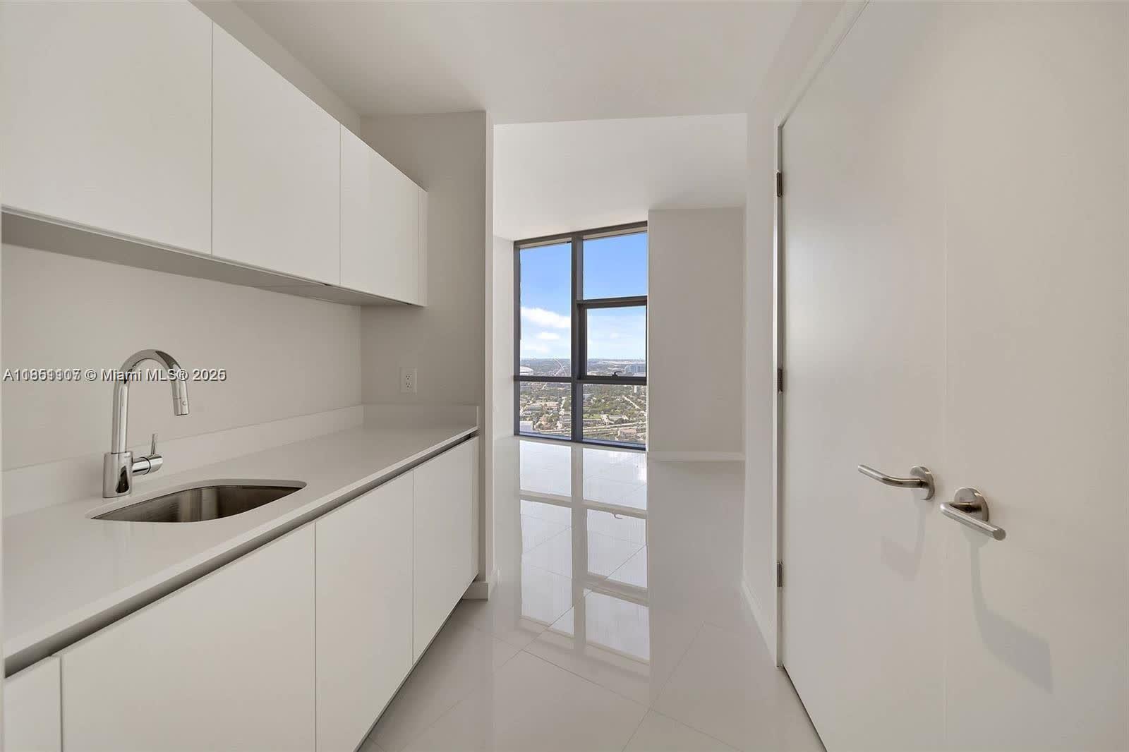 851 NE 1st Ave #3612, Miami FL 33132