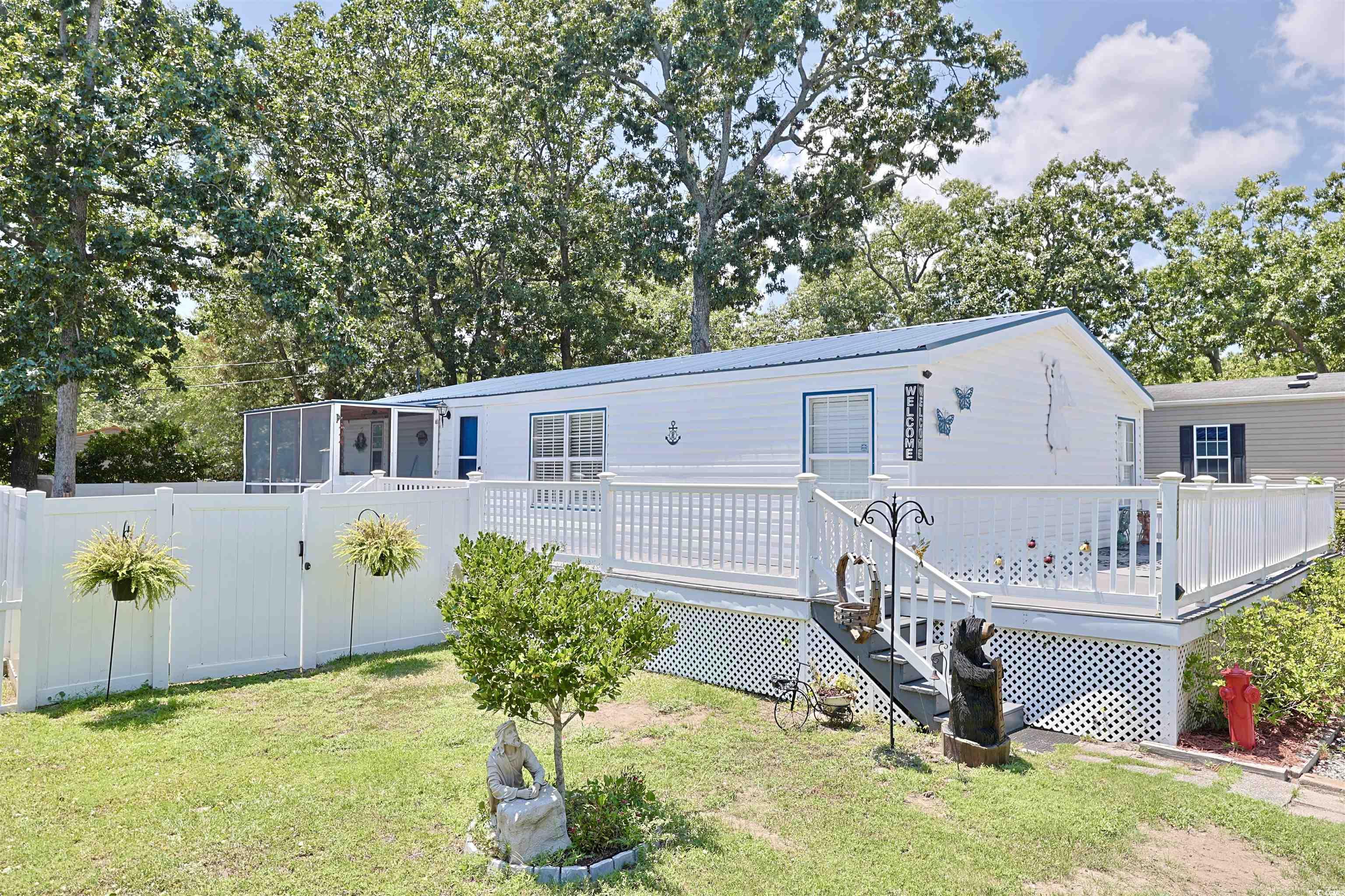 1517 Virgo Ln. Myrtle Beach, SC 29575