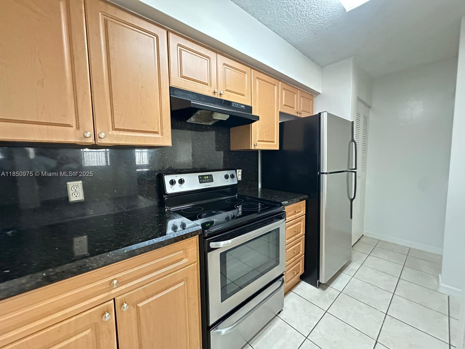 Property photo # 9