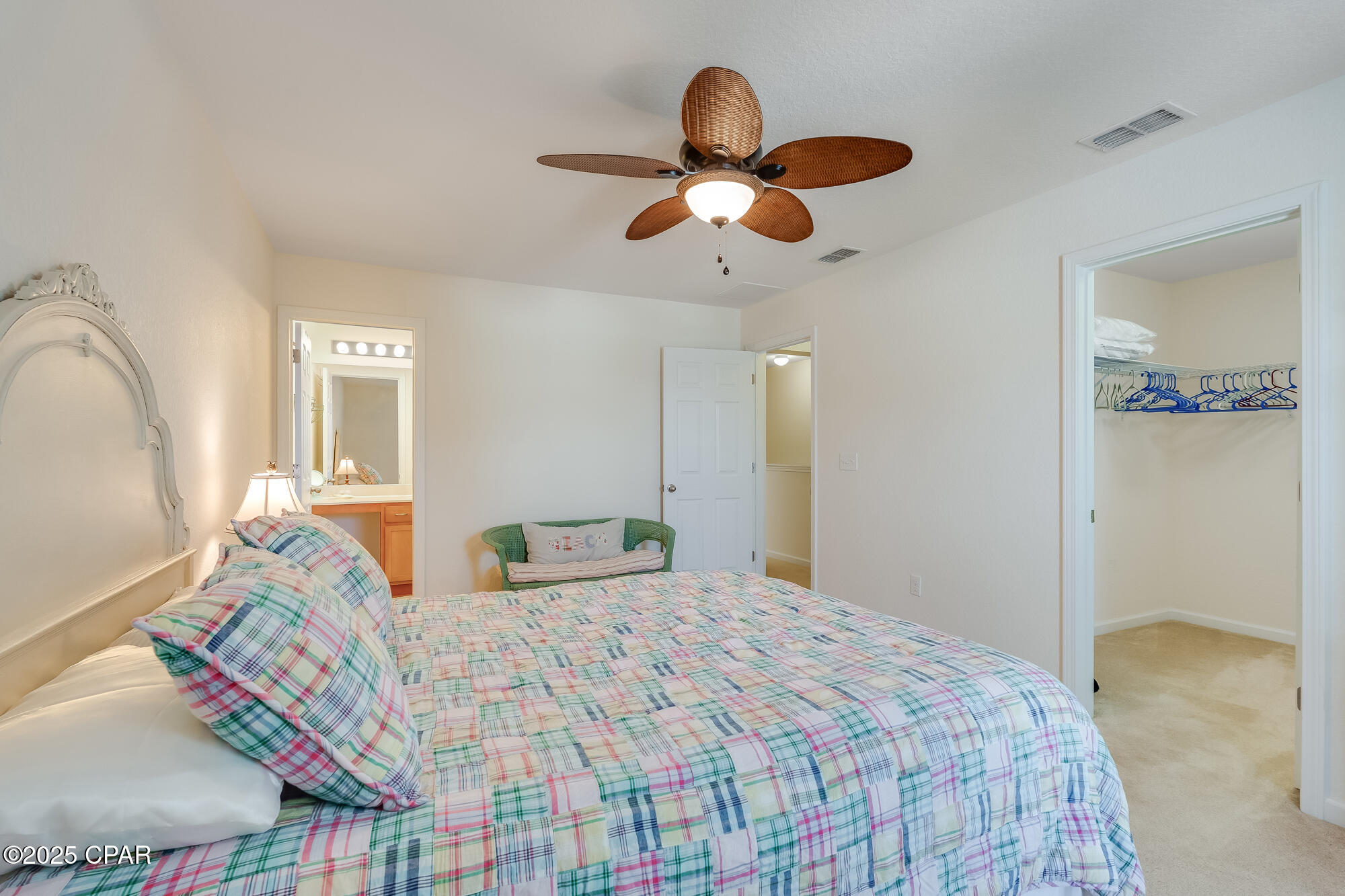 Image 19 For 209 Sand Oak Boulevard
