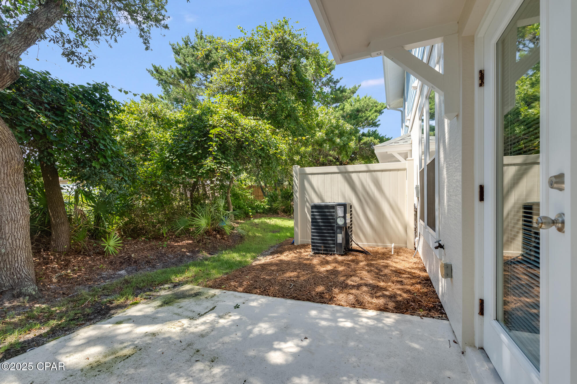 Image 28 For 209 Sand Oak Boulevard