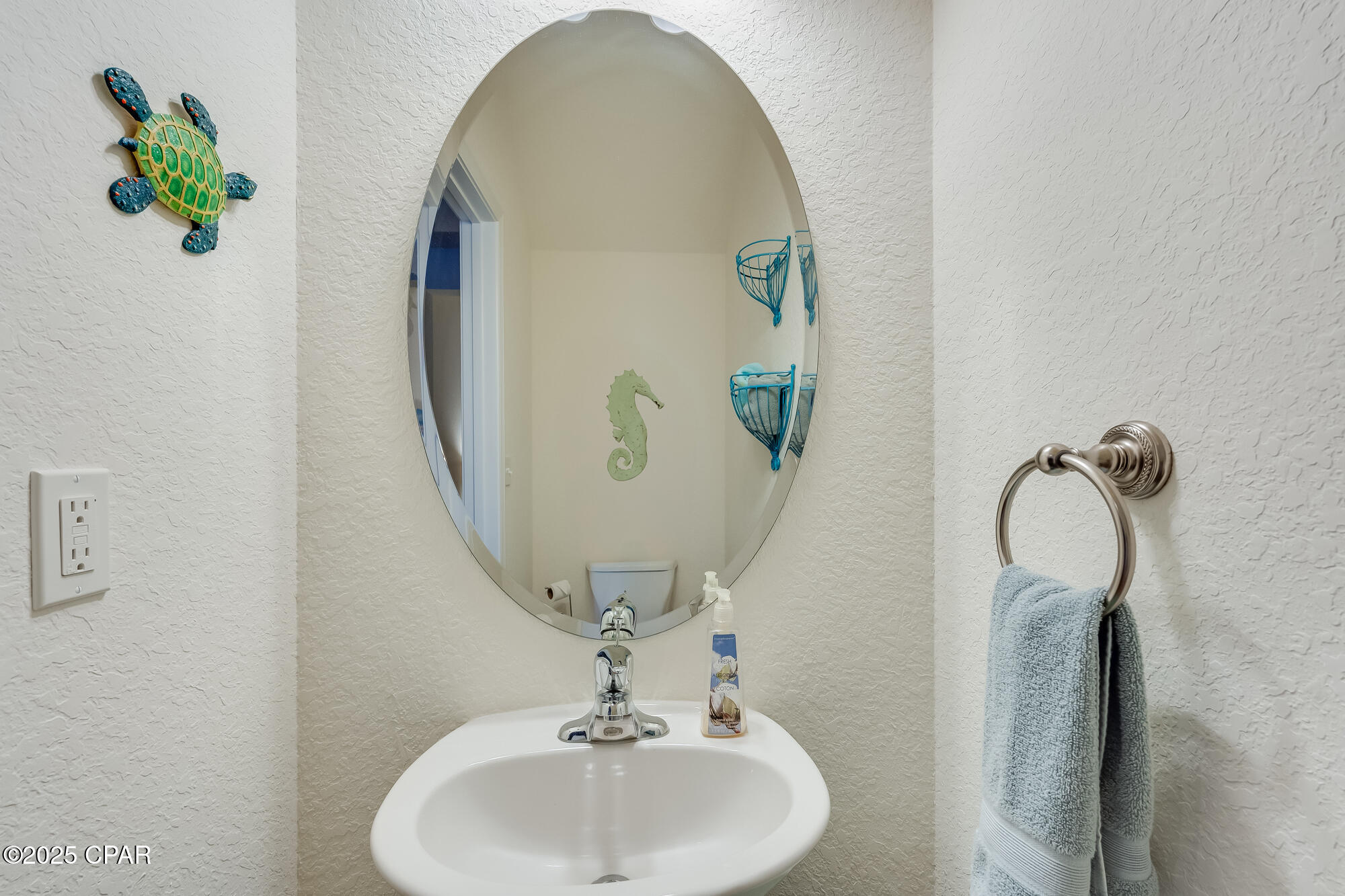 Image 9 For 209 Sand Oak Boulevard