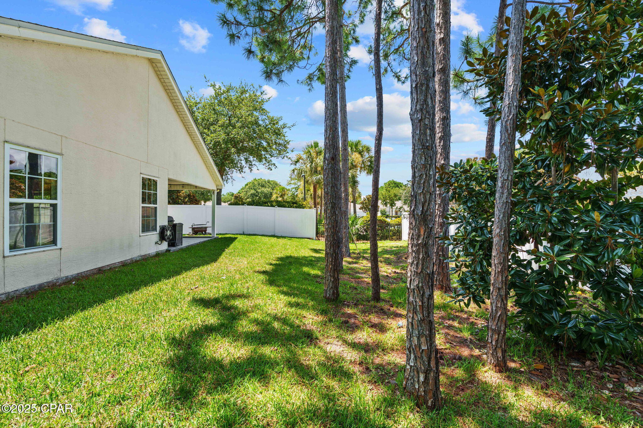 Image 32 For 214 Windsor Way