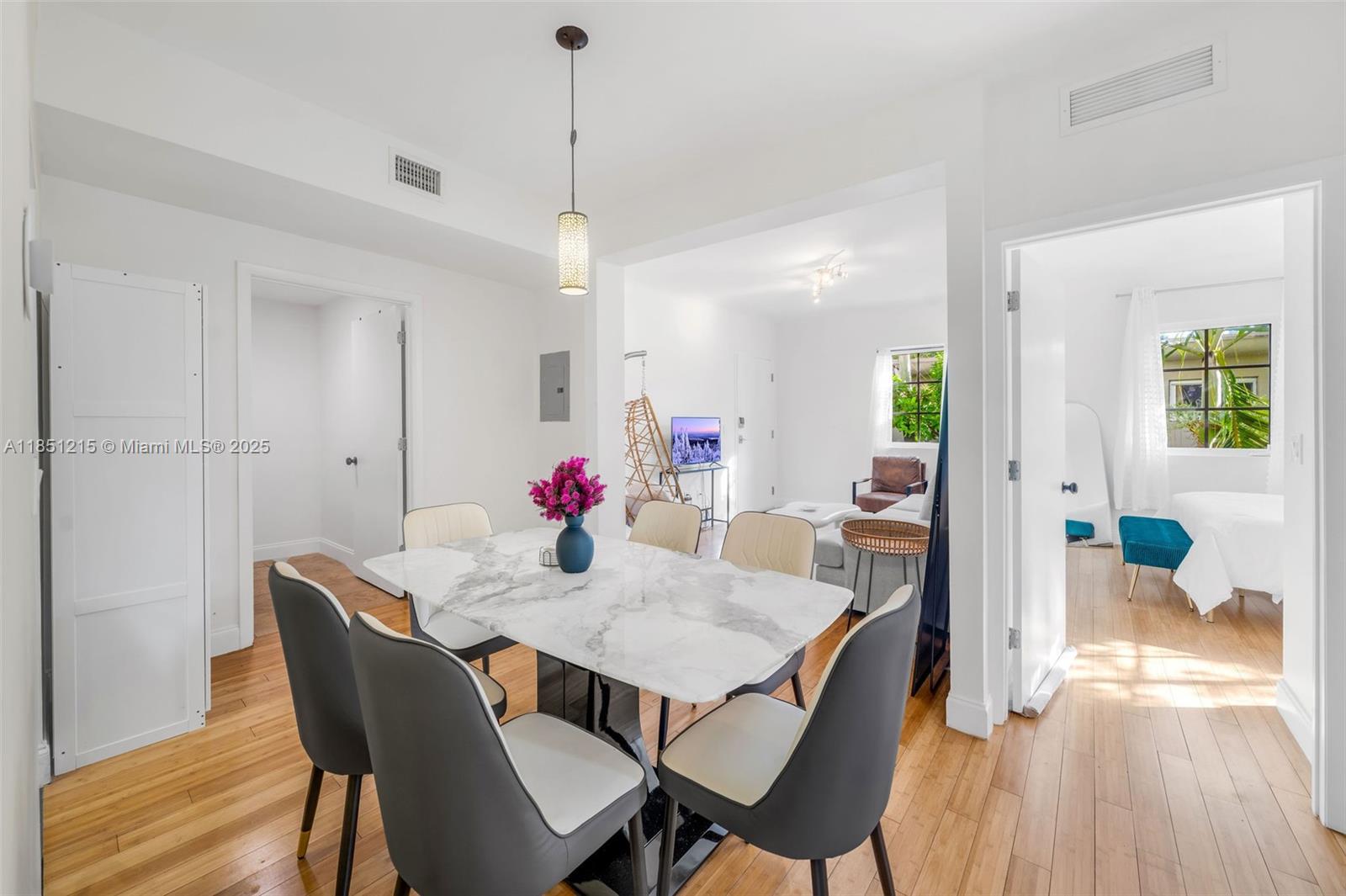 Property photo # 0