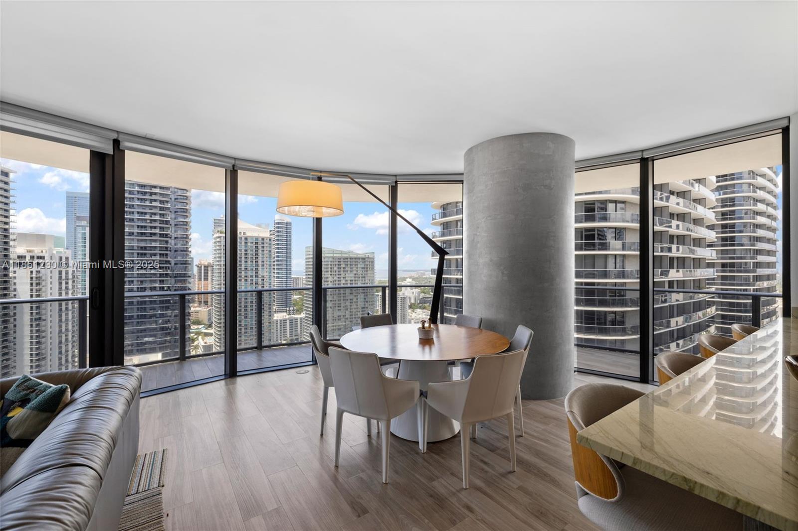 801 S Miami Ave #3301, Miami FL 33130
