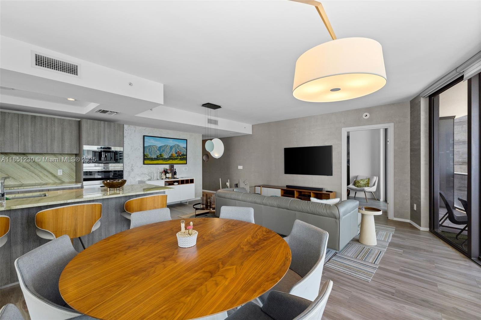 801 S Miami Ave #3301, Miami FL 33130