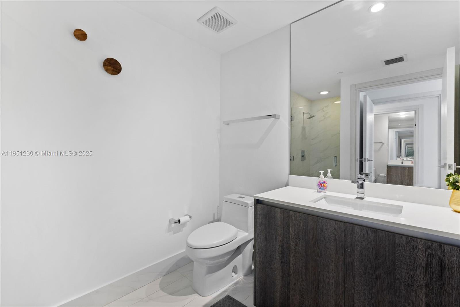 801 S Miami Ave #3301, Miami FL 33130