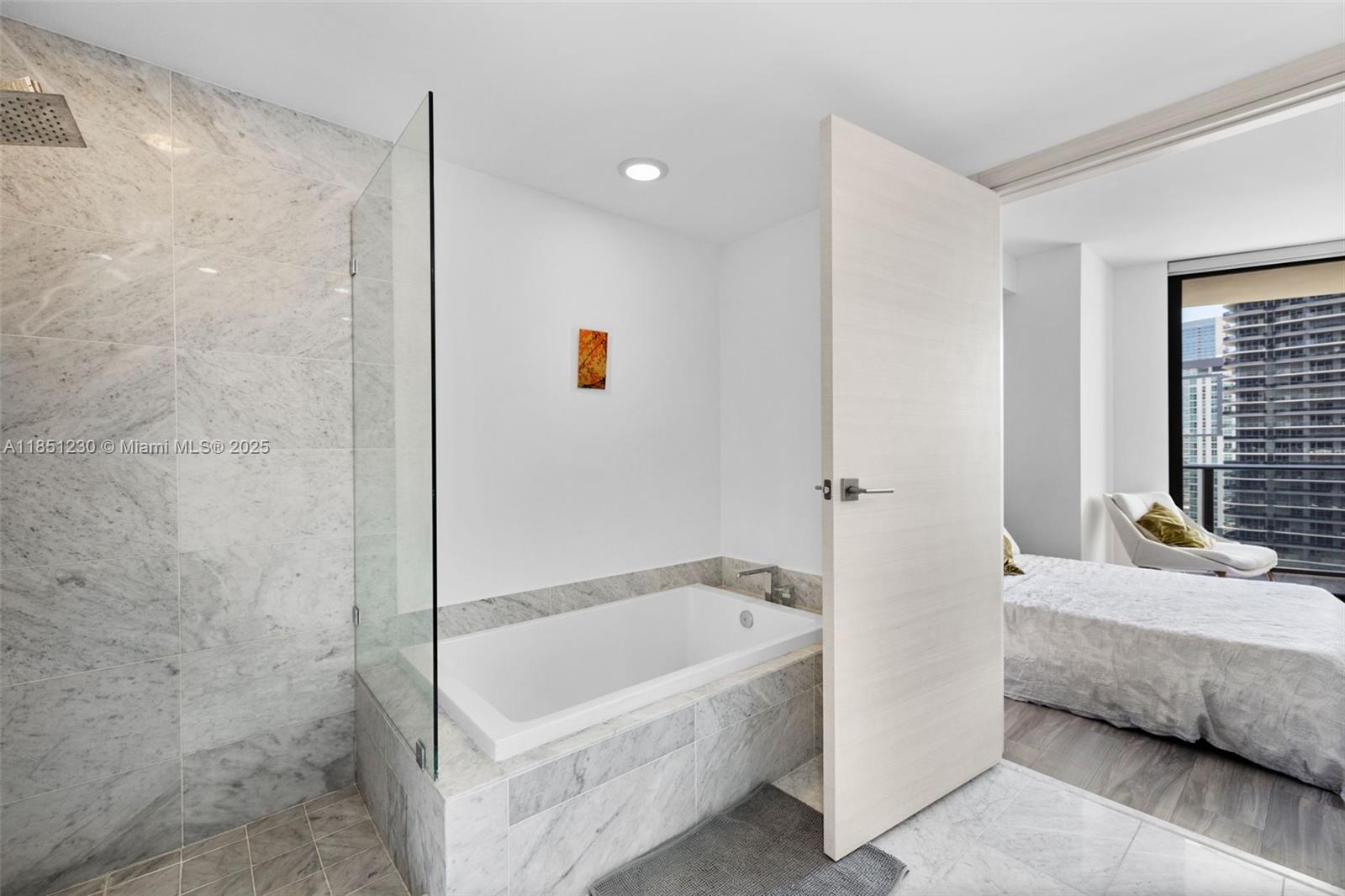 801 S Miami Ave #3301, Miami FL 33130