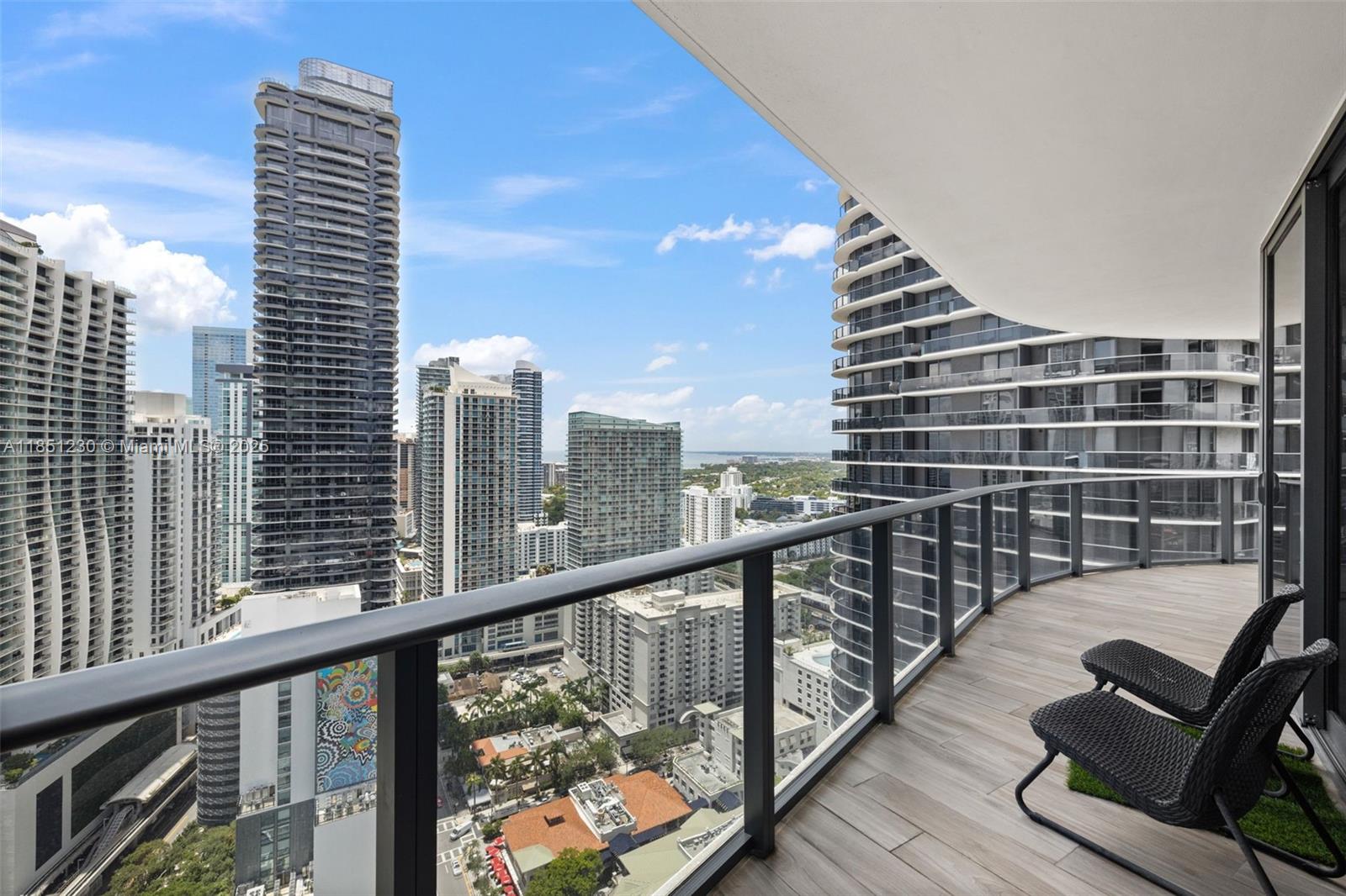 801 S Miami Ave #3301, Miami FL 33130