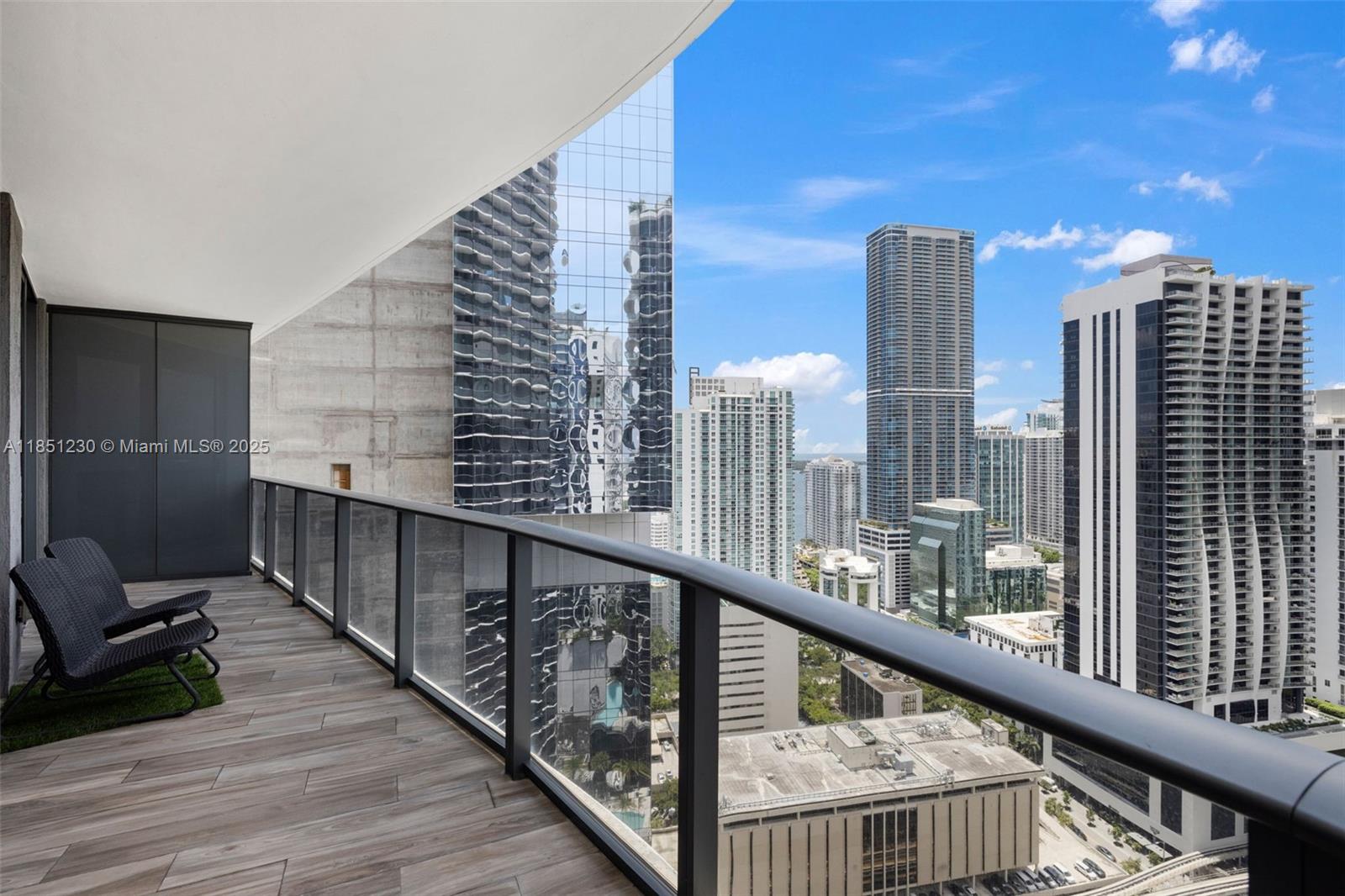 801 S Miami Ave #3301, Miami FL 33130