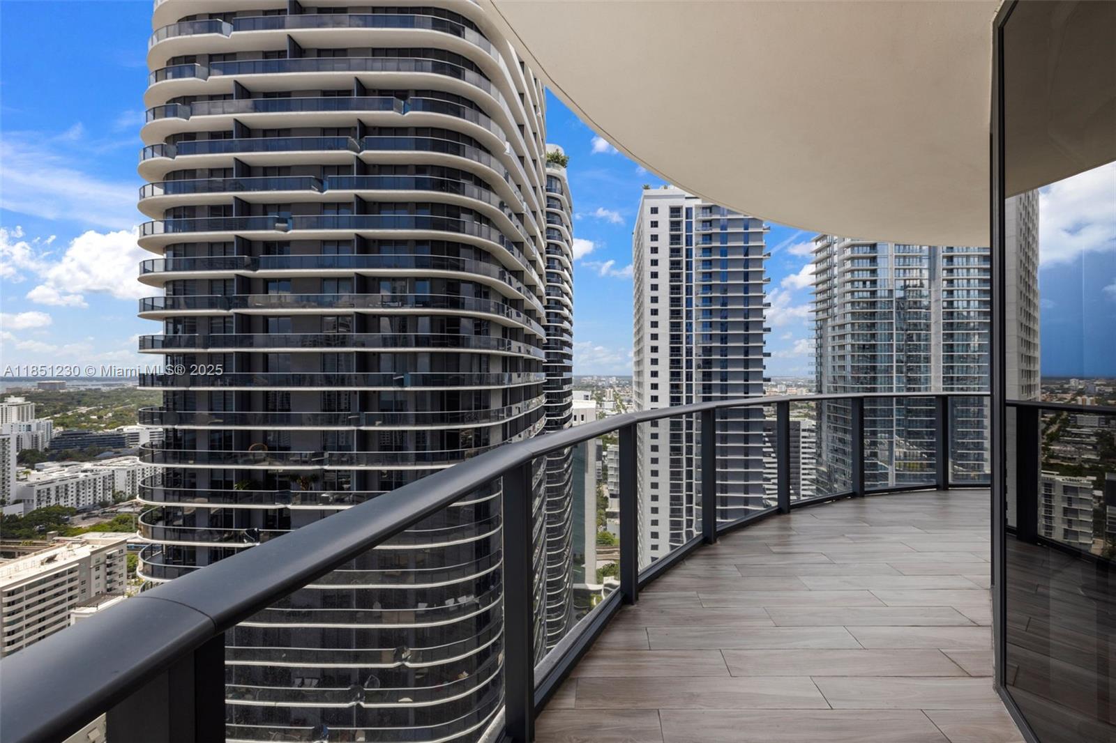 801 S Miami Ave #3301, Miami FL 33130