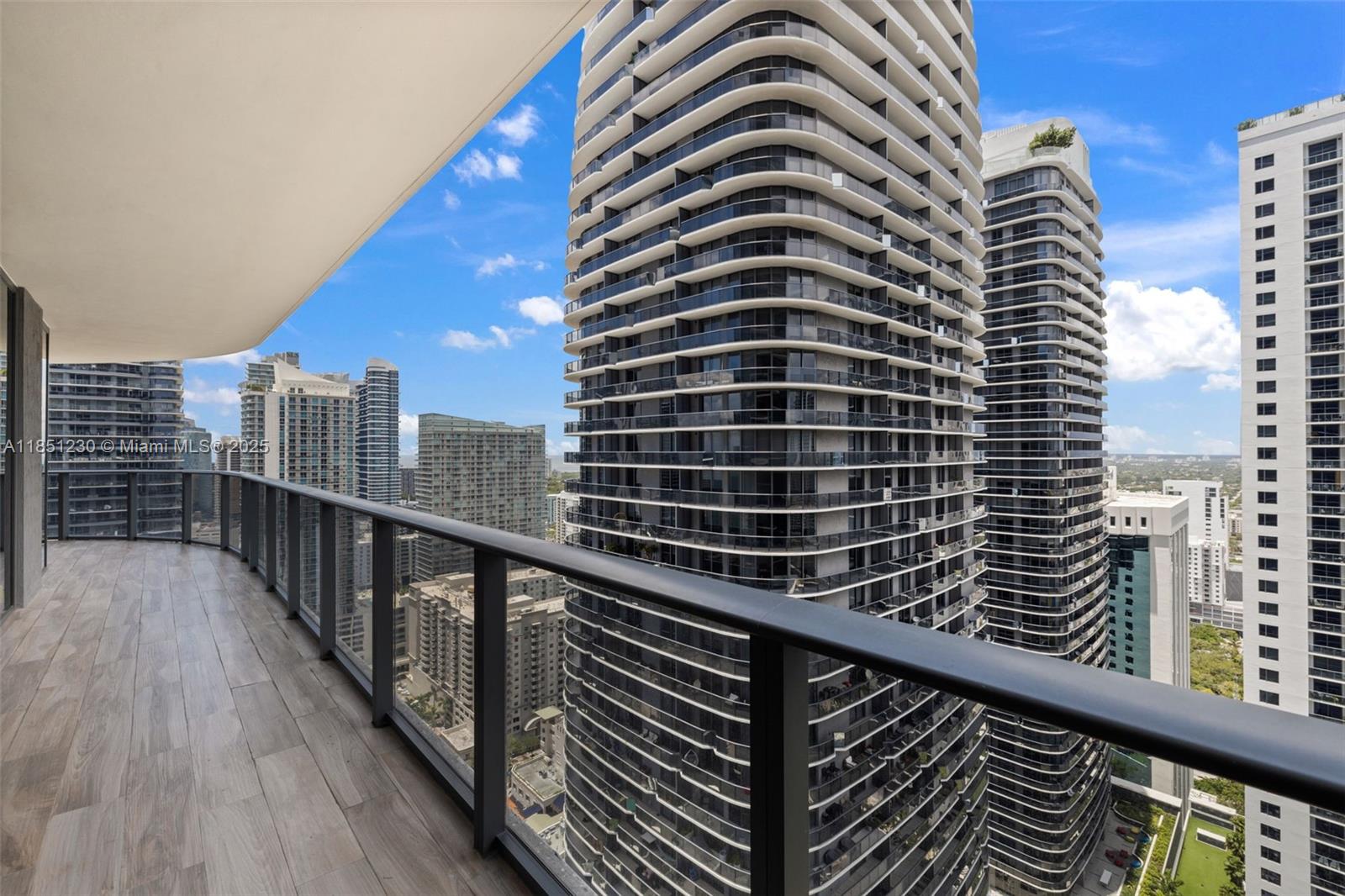 801 S Miami Ave #3301, Miami FL 33130