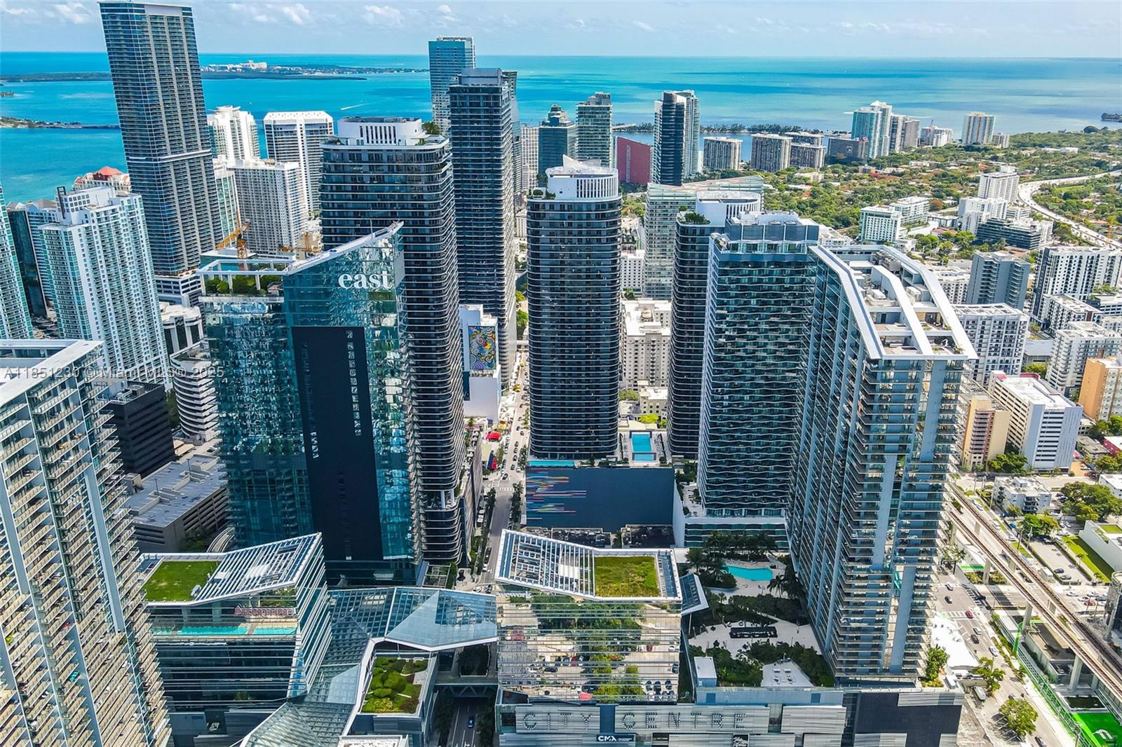 801 S Miami Ave #3301, Miami FL 33130