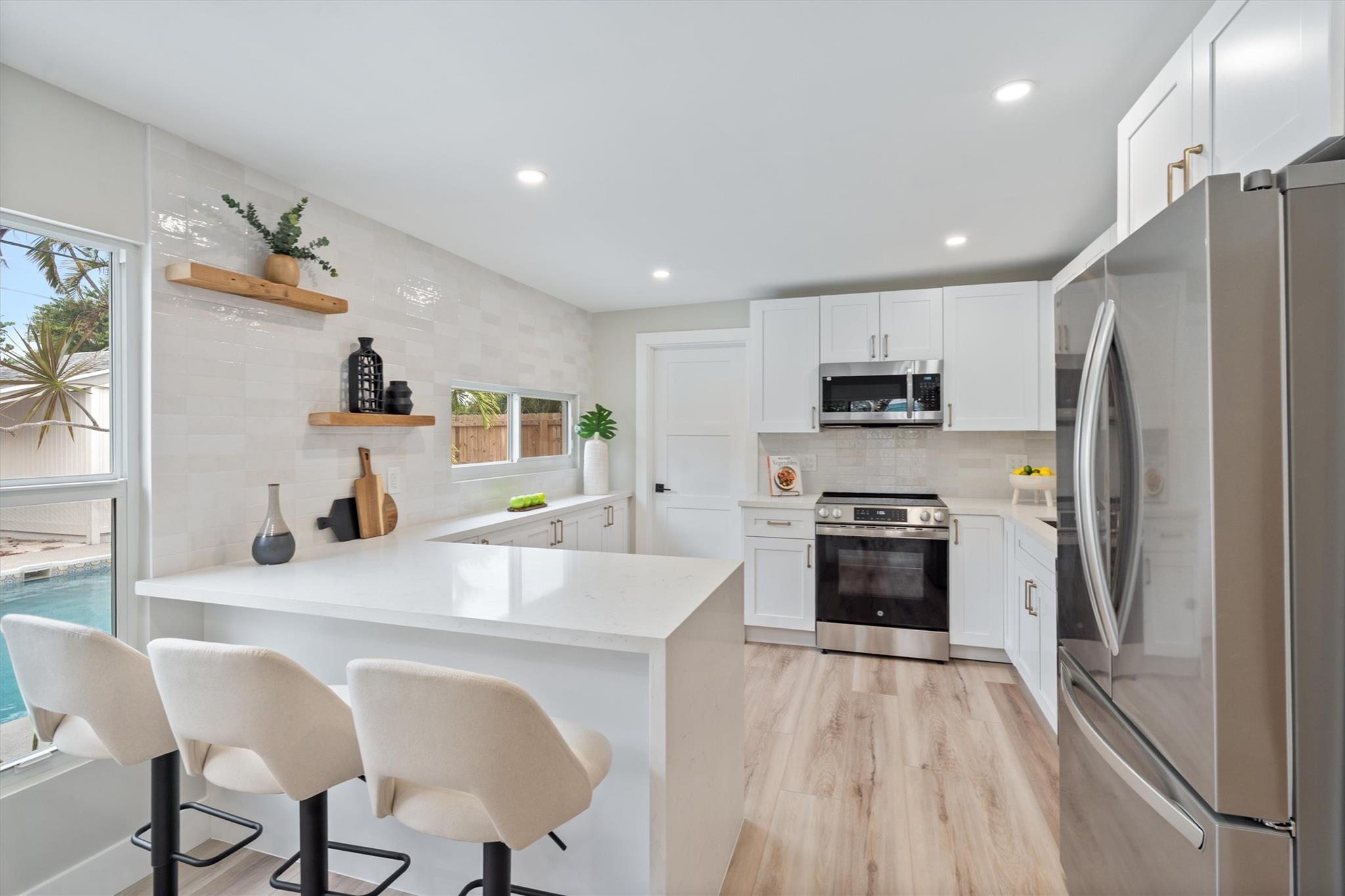 Image to showcase the property located at 9361 Bellewood St