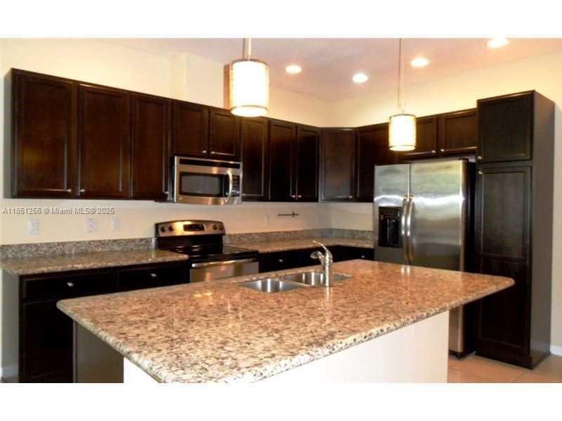 Property photo # 9