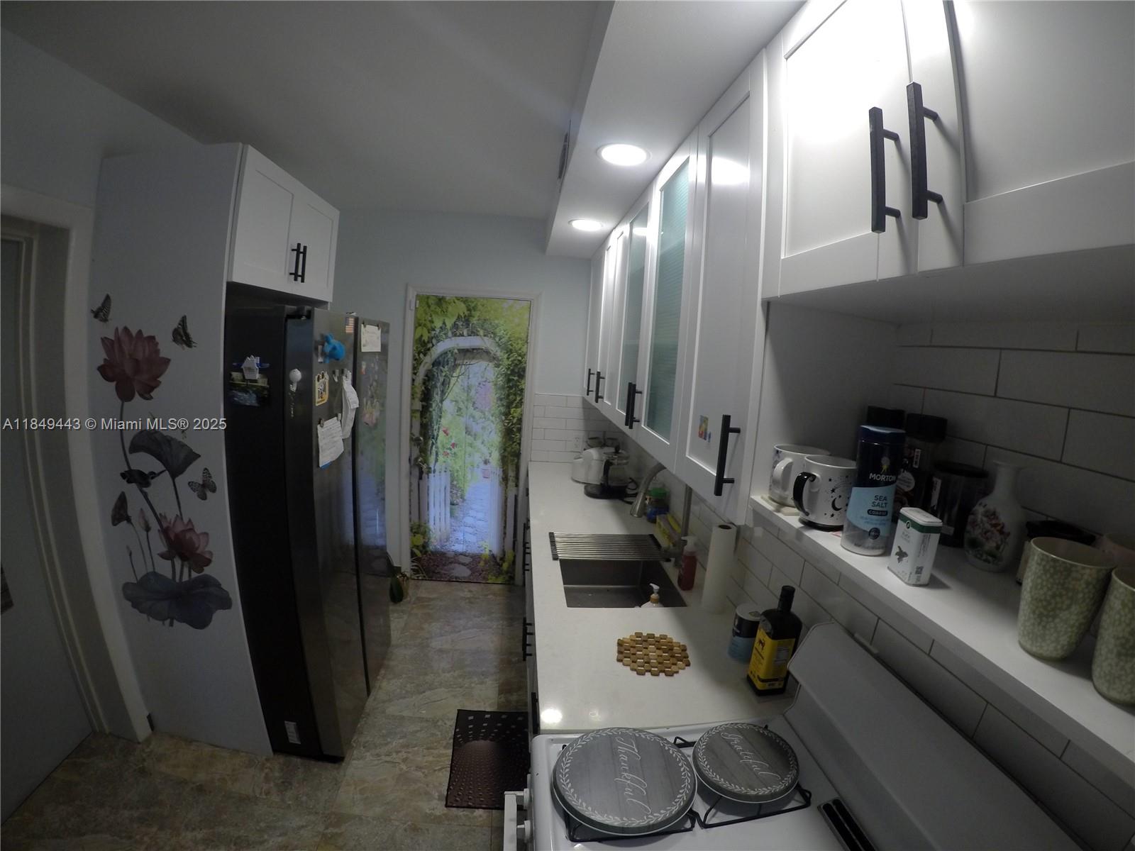 Property photo # 4