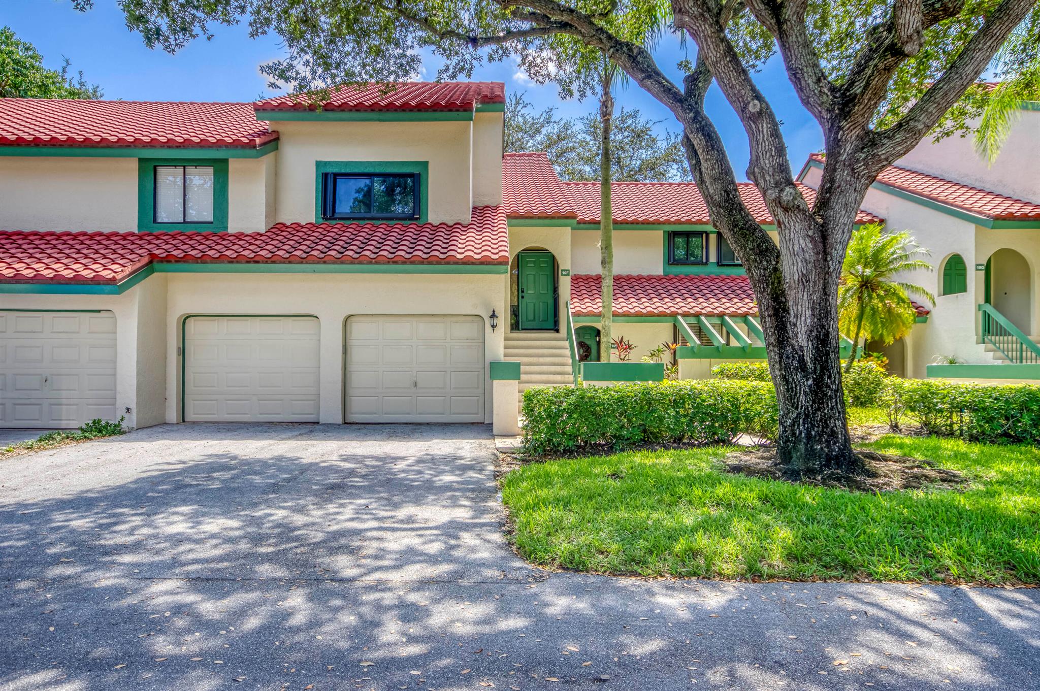 Showcase Image of listing 10 Lexington Lane E B