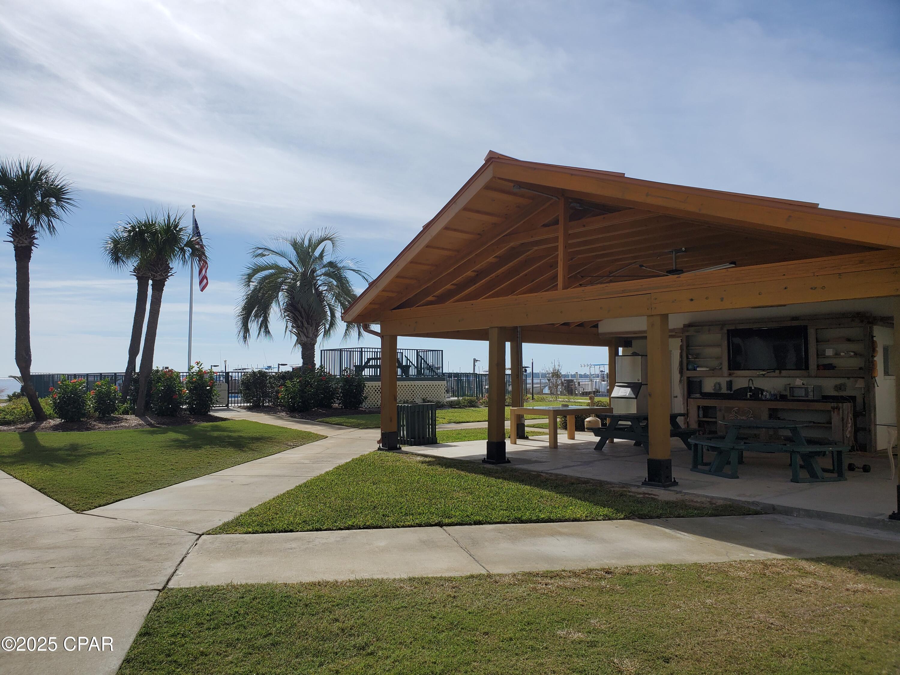 Image 22 For 2100 Beach Drive M102