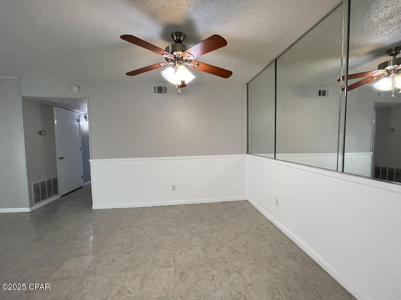 Image 7 For 2100 Beach Drive M102