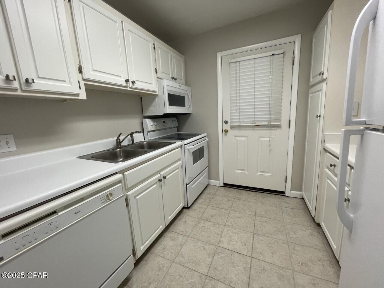 Image 8 For 2100 Beach Drive M102