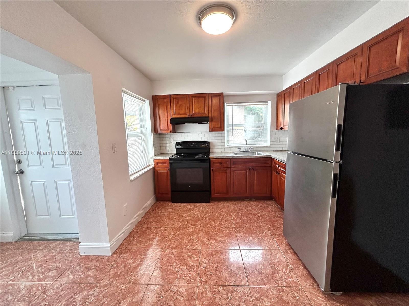 Property photo # 7